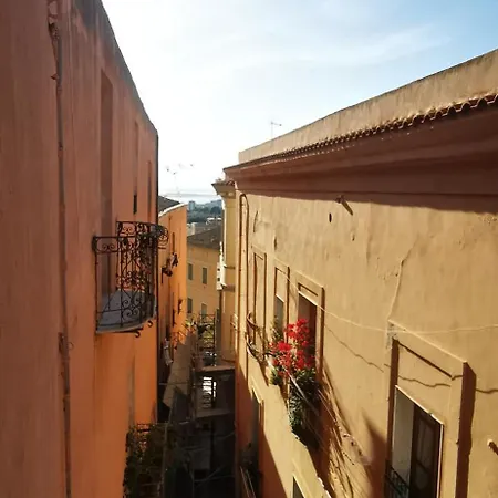 Castello *
